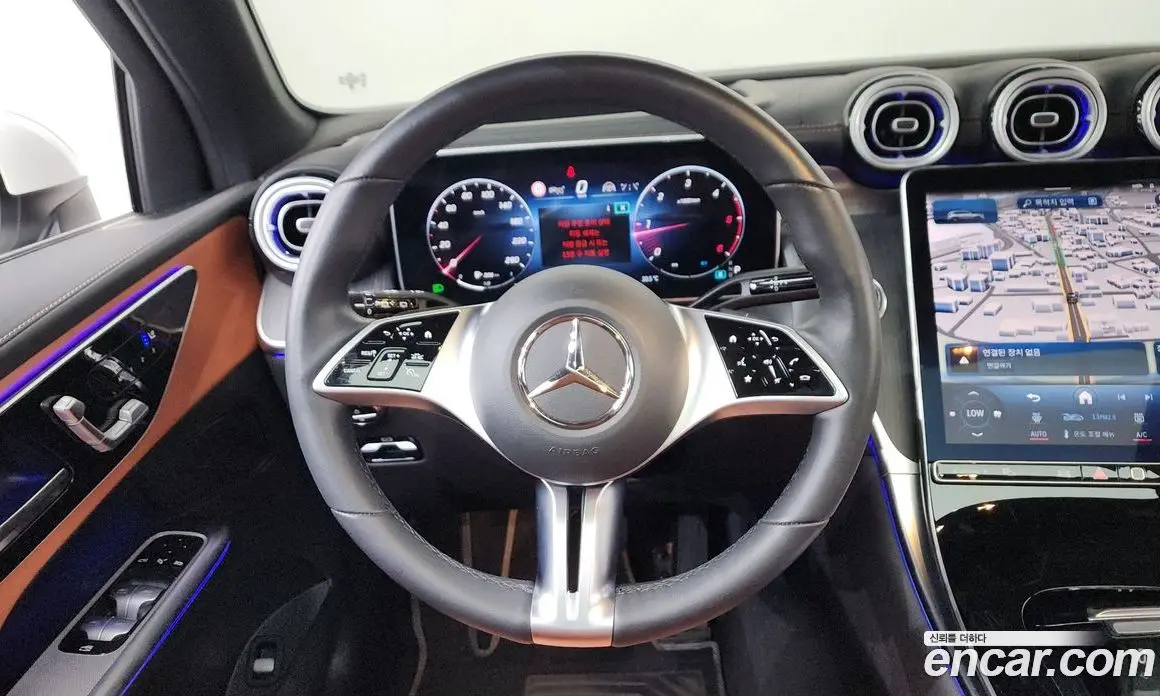 Mercedes-Benz GLC-Class 2023 2.0 автомат (гидро), фото 20