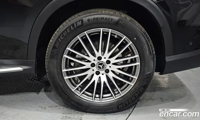 Mercedes-Benz GLC-Class 2025 2.0 автомат (гидро), миниатюра 7