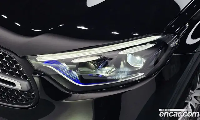 Mercedes-Benz GLC-Class 2025 2.0 автомат (гидро), миниатюра 8
