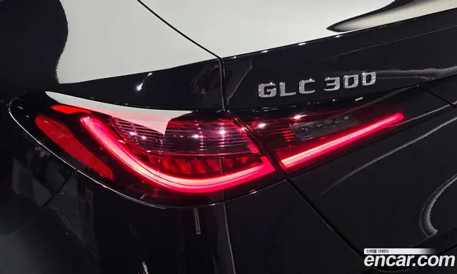 Mercedes-Benz GLC-Class 2025 2.0 автомат (гидро), миниатюра 9