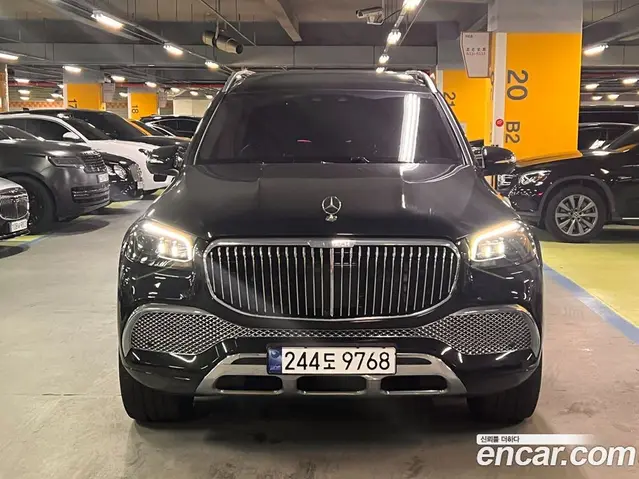 Mercedes-Benz GLS-Class 2023 4.0 автомат (гидро), миниатюра 2