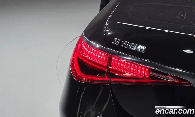 Mercedes-Benz S-Class 2022 4.0 автомат (гидро), миниатюра 9