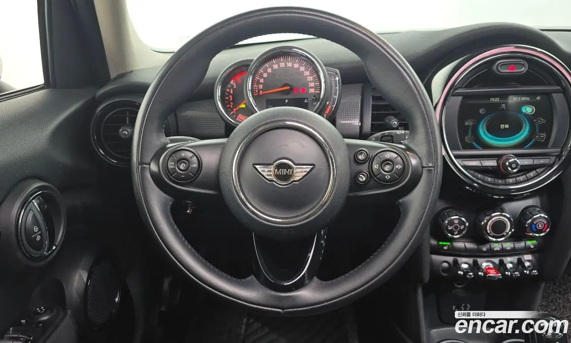 Mini Cooper 2018 1.5 автомат (гидро), фото 20