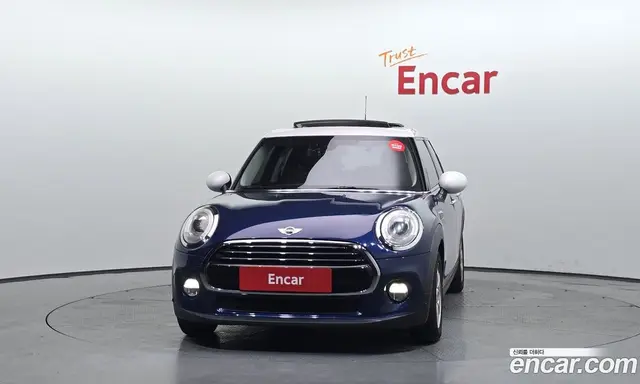 Mini Cooper 2018 1.5 автомат (гидро), миниатюра 3