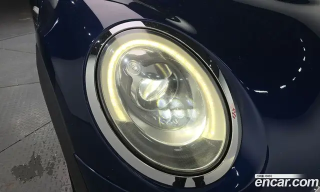 Mini Cooper 2018 1.5 автомат (гидро), миниатюра 8