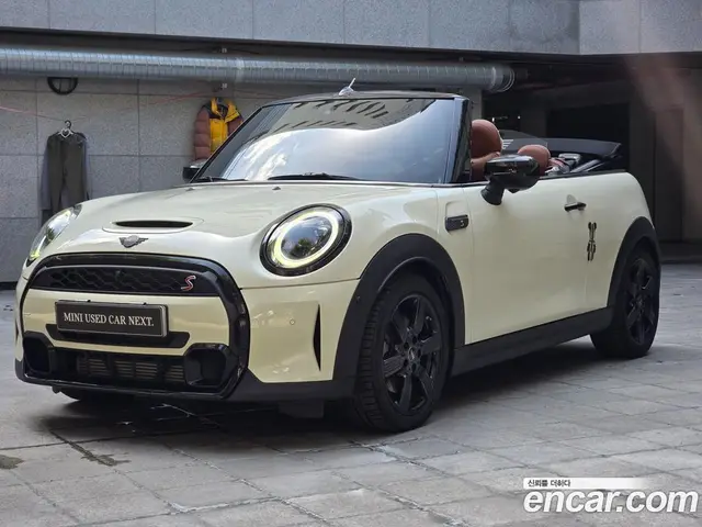 Mini Cooper Convertible 2021 2.0 автомат (гидро), миниатюра 11