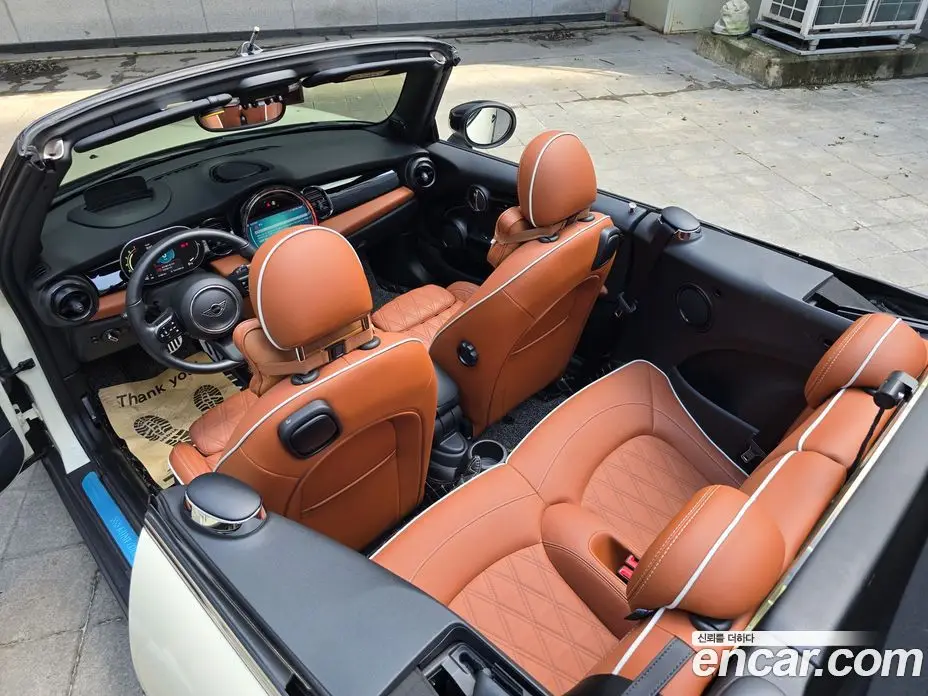 Mini Cooper Convertible 2021 2.0 автомат (гидро), фото 16