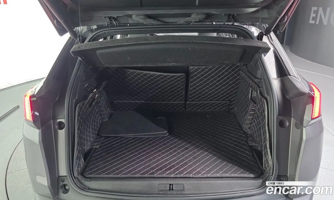 Peugeot 3008 2019 1.5 автомат (гидро), фото 20
