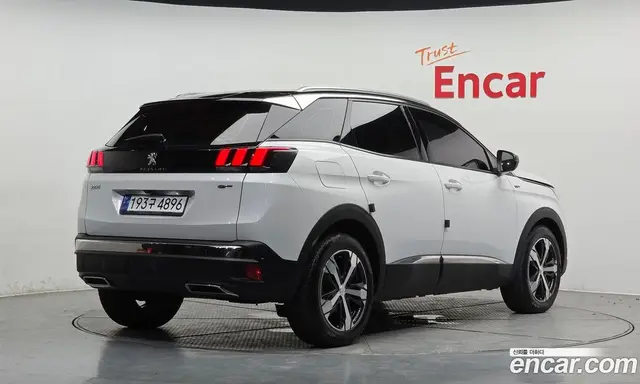 Peugeot 3008 2021 2.0 автомат (гидро), миниатюра 2