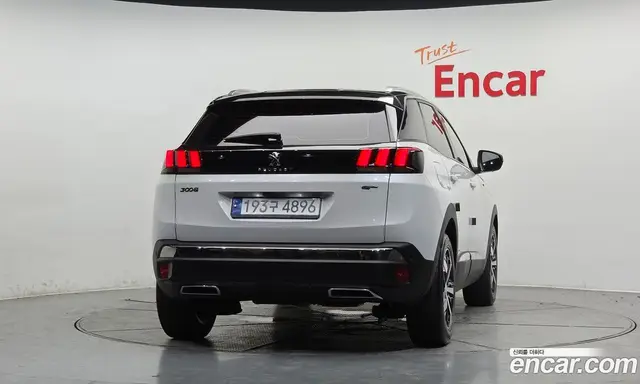 Peugeot 3008 2021 2.0 автомат (гидро), миниатюра 4