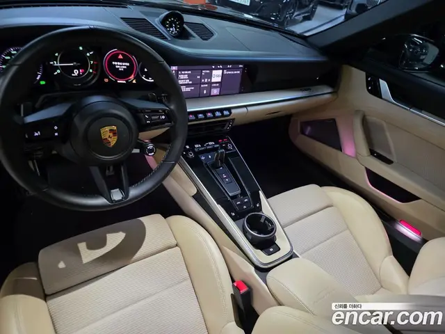 Porsche 911 2021 3.7 автомат (гидро), миниатюра 7