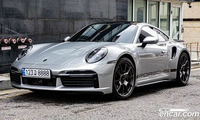 Porsche 911 2025 3.7 автомат (гидро), миниатюра 1