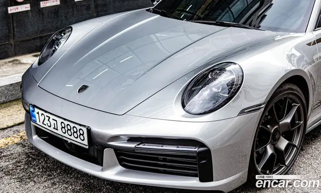 Porsche 911 2025 3.7 автомат (гидро), миниатюра 3