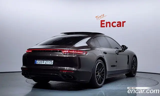 Porsche Panamera 2019 4.0 автомат (гидро), миниатюра 2