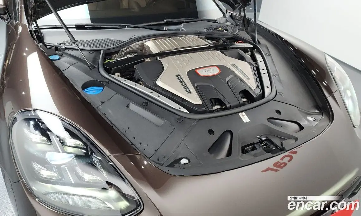Porsche Panamera 2019 4.0 автомат (гидро), фото 6