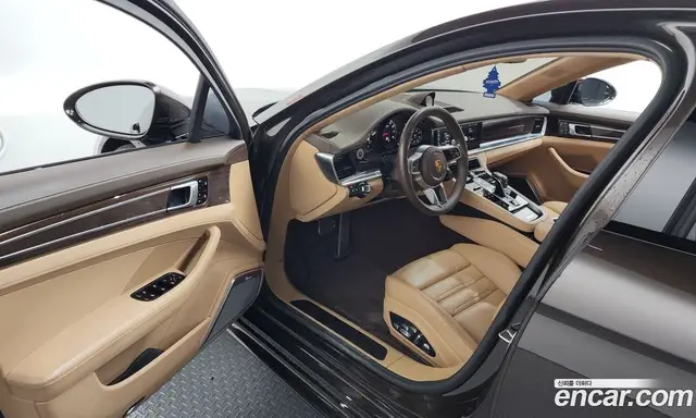 Porsche Panamera 2019 4.0 автомат (гидро), миниатюра 10