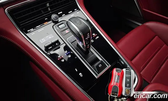 Porsche Panamera 2021 4.0 автомат (гидро), миниатюра 12