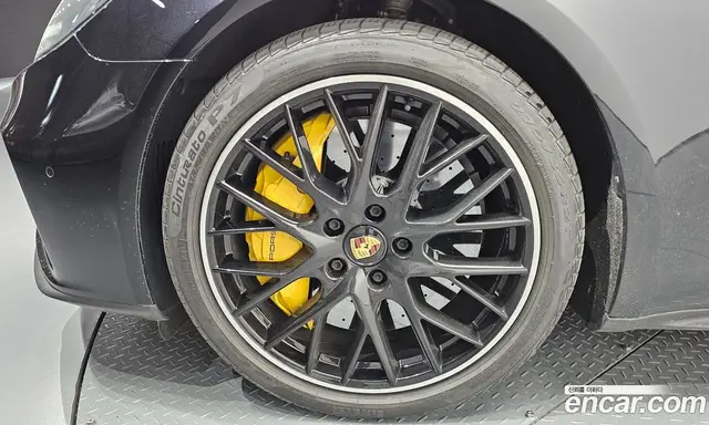 Porsche Panamera 2021 4.0 автомат (гидро), миниатюра 5