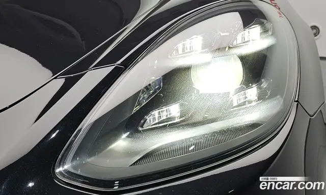 Porsche Panamera 2021 4.0 автомат (гидро), миниатюра 8