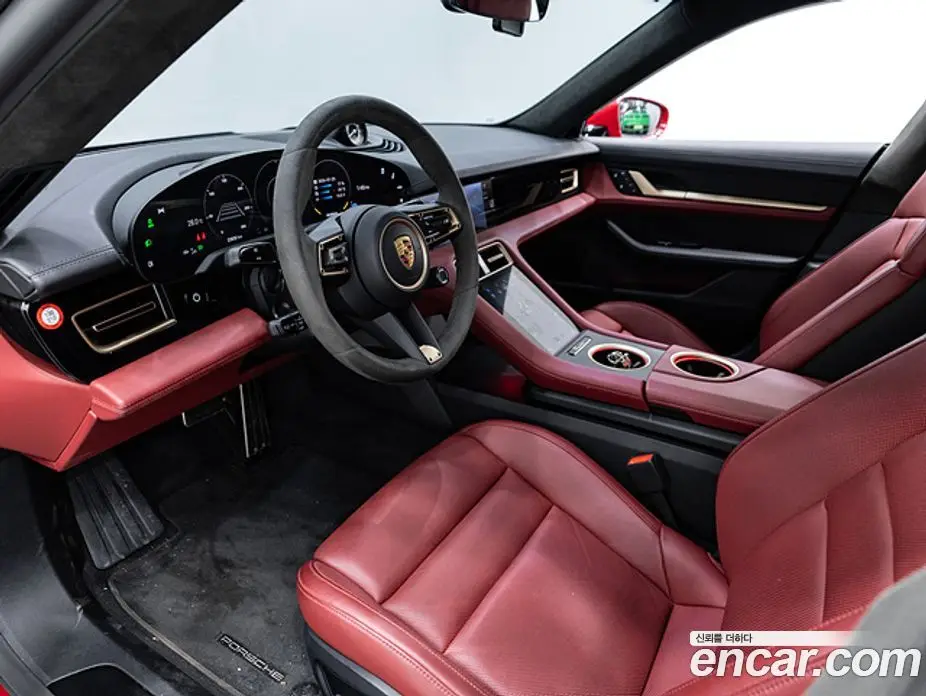 Porsche Taycan 2024 0.1 автомат (гидро), фото 20