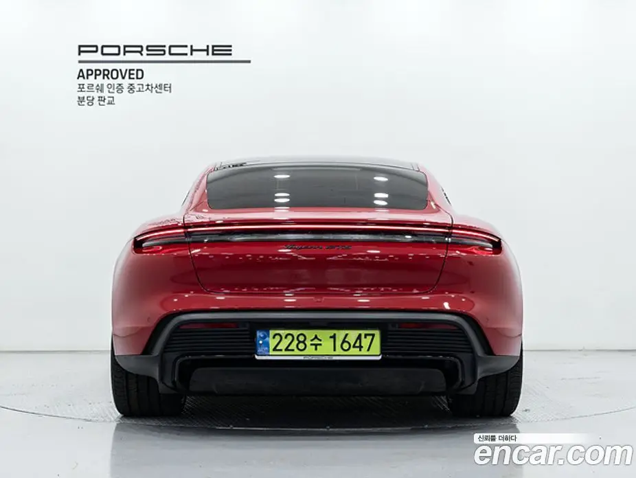 Porsche Taycan 2024 0.1 автомат (гидро), фото 4