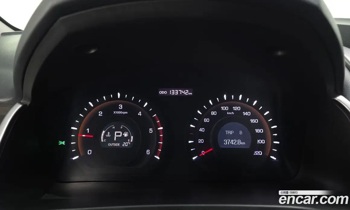 SsangYong Korando 2014 2.0 автомат (гидро), фото 8 SsangYong Korando 2014 2.0 автомат (гидро), фото 8