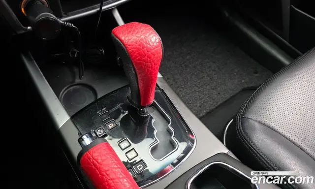 SsangYong Korando 2015 2.2 автомат (гидро), миниатюра 9