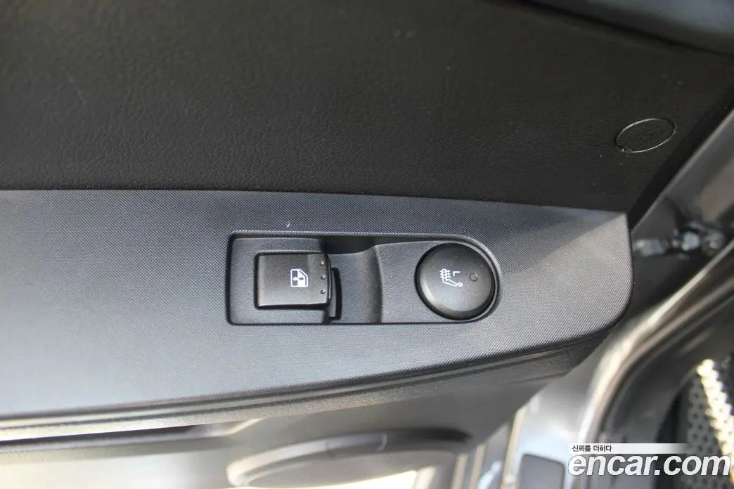 SsangYong Korando 2017 2.2 автомат (гидро), фото 10