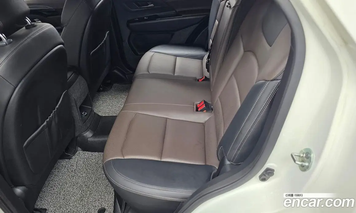 SsangYong Korando 2019 1.6 автомат (гидро), фото 16