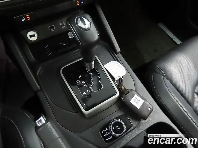 SsangYong Rexton 2019 2.2 автомат (гидро), миниатюра 9
