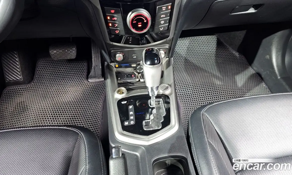 SsangYong TIBOLI 2015 1.6 автомат (гидро), фото 12