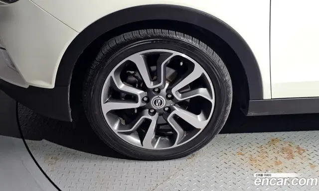 SsangYong TIBOLI 2015 1.6 автомат (гидро), миниатюра 5