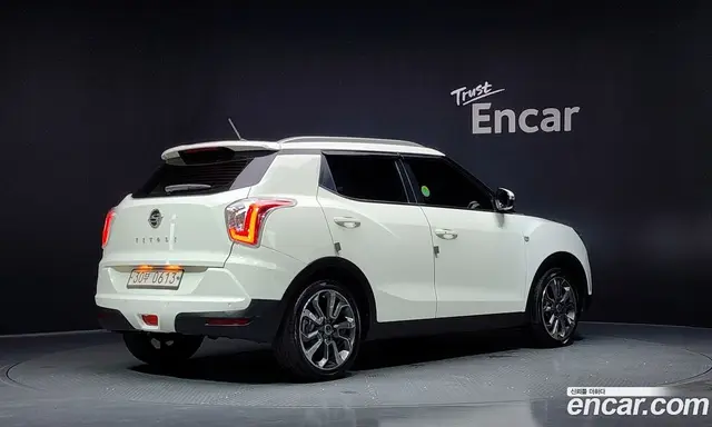 SsangYong TIBOLI 2016 1.6 автомат (гидро), миниатюра 2