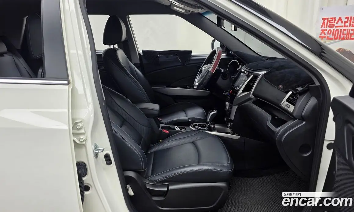 SsangYong TIBOLI 2016 1.6 автомат (гидро), фото 11