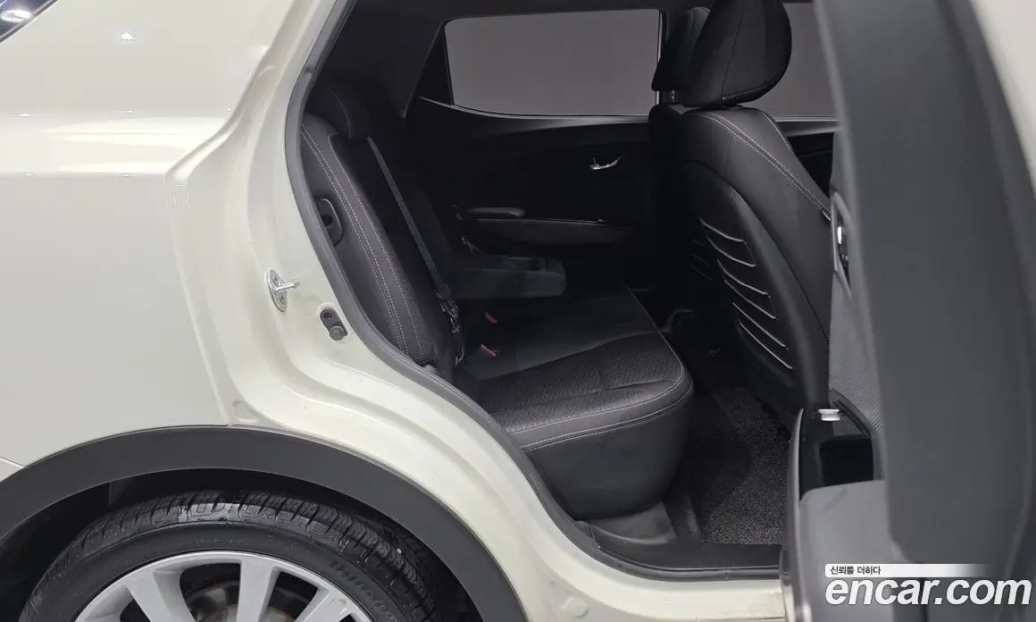 SsangYong TIBOLI 2017 1.6 автомат (гидро), фото 17