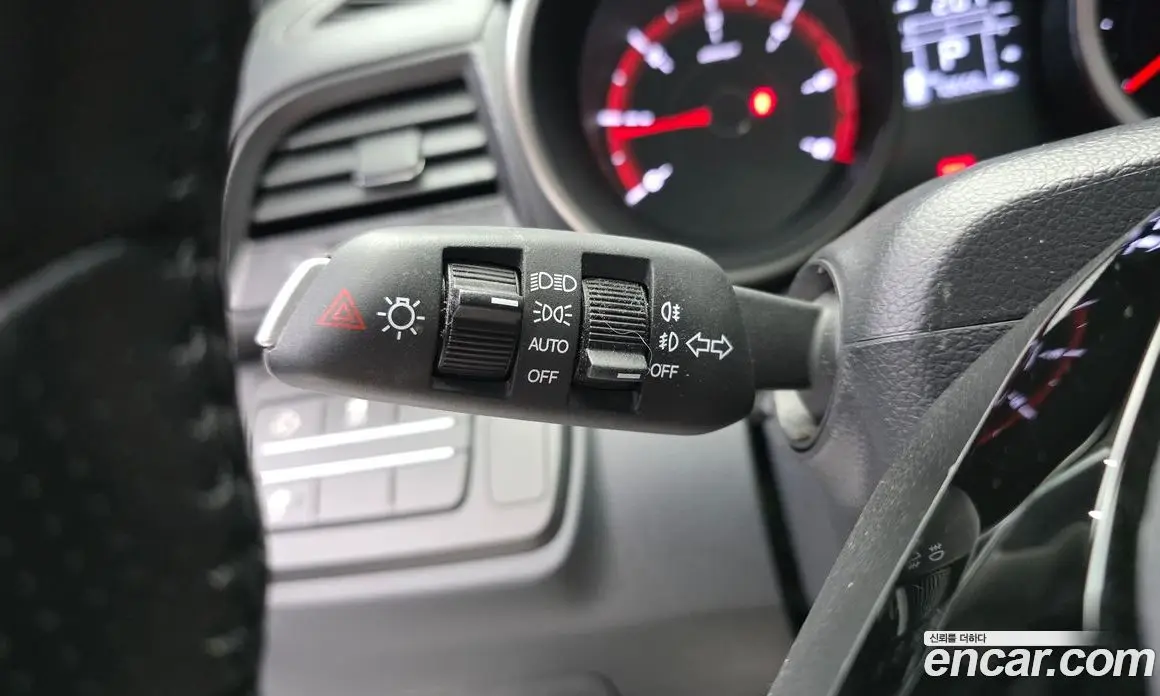 SsangYong TIBOLI 2017 1.6 автомат (гидро), фото 25