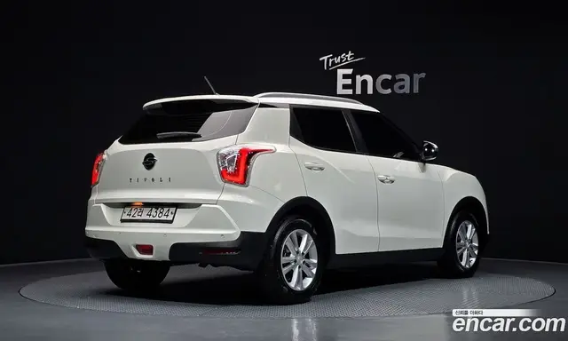 SsangYong TIBOLI 2017 1.6 автомат (гидро), миниатюра 2