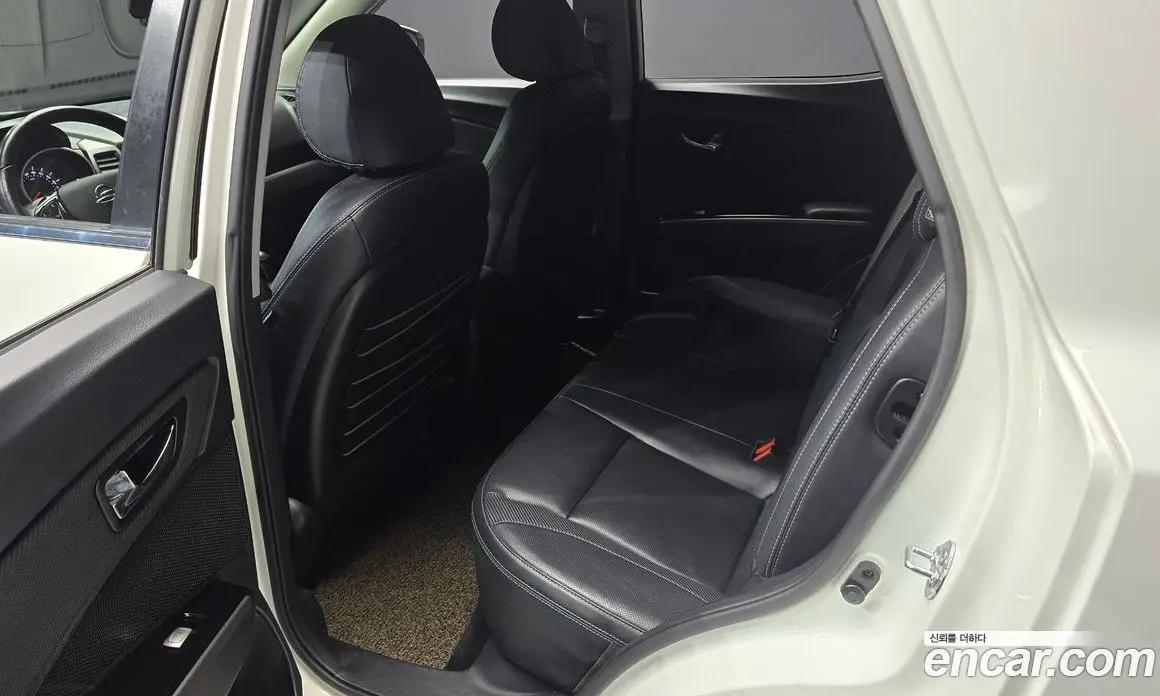 SsangYong TIBOLI 2017 1.6 автомат (гидро), фото 18
