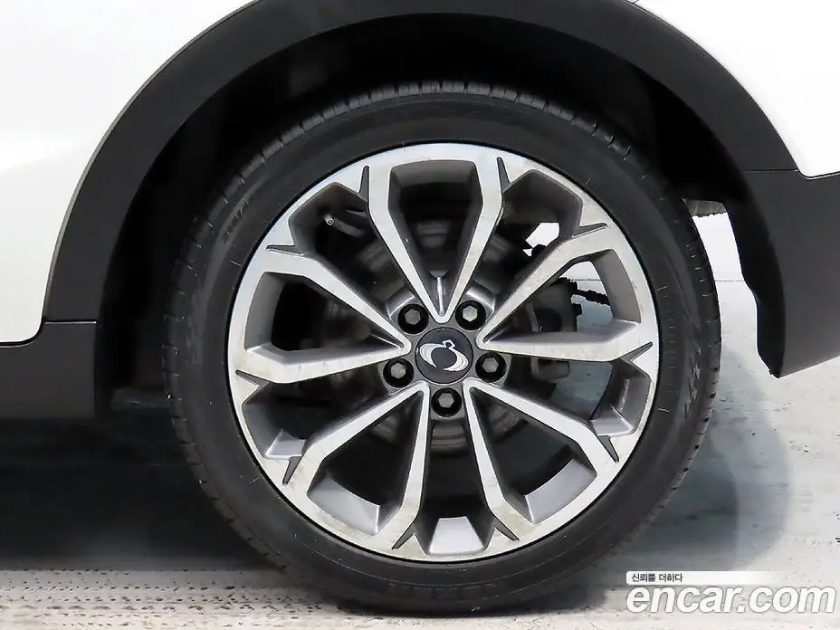 SsangYong TIBOLI 2018 1.6 автомат (гидро), фото 20