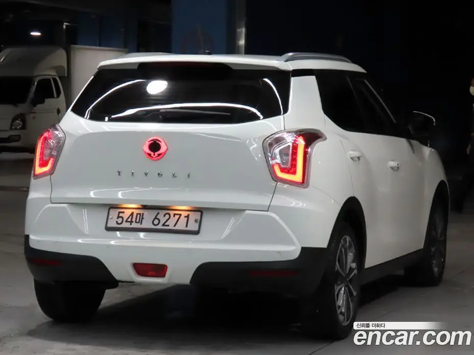 SsangYong TIBOLI 2018 1.6 автомат (гидро), фото 4