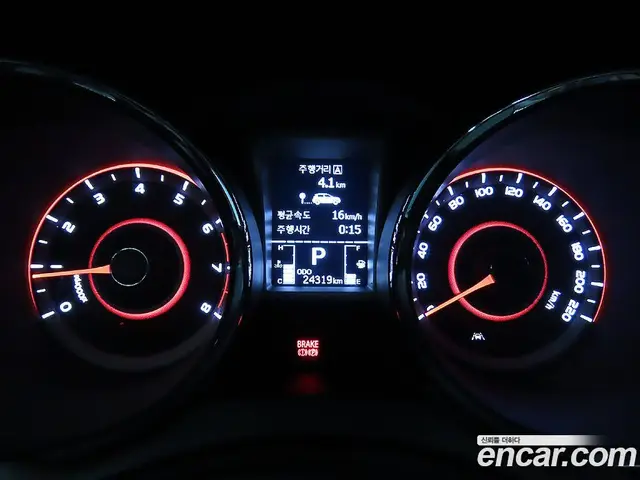 SsangYong TIBOLI 2018 1.6 автомат (гидро), миниатюра 8