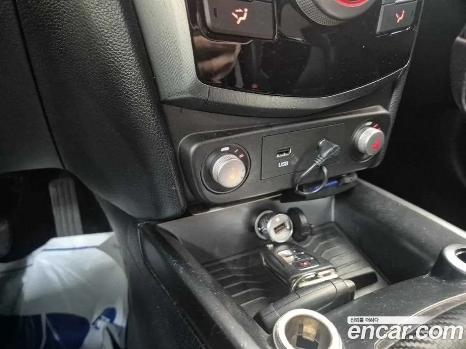 SsangYong TIBOLI 2018 1.6 автомат (гидро), фото 17