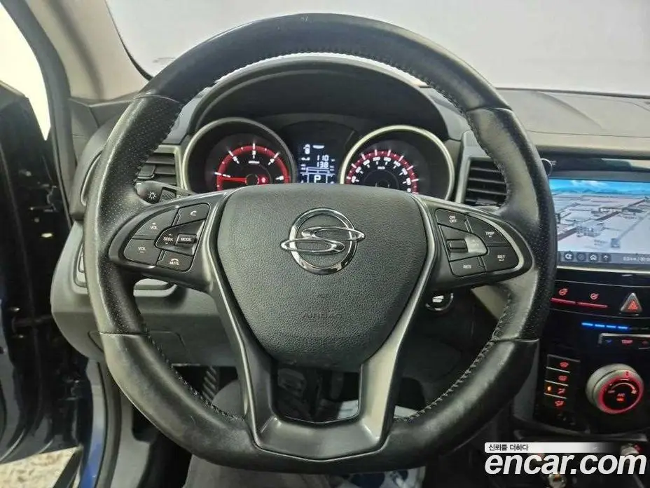 SsangYong TIBOLI 2018 1.6 автомат (гидро), фото 9