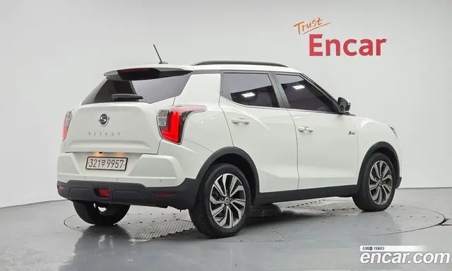 SsangYong TIBOLI 2021 1.5 автомат (гидро), миниатюра 2