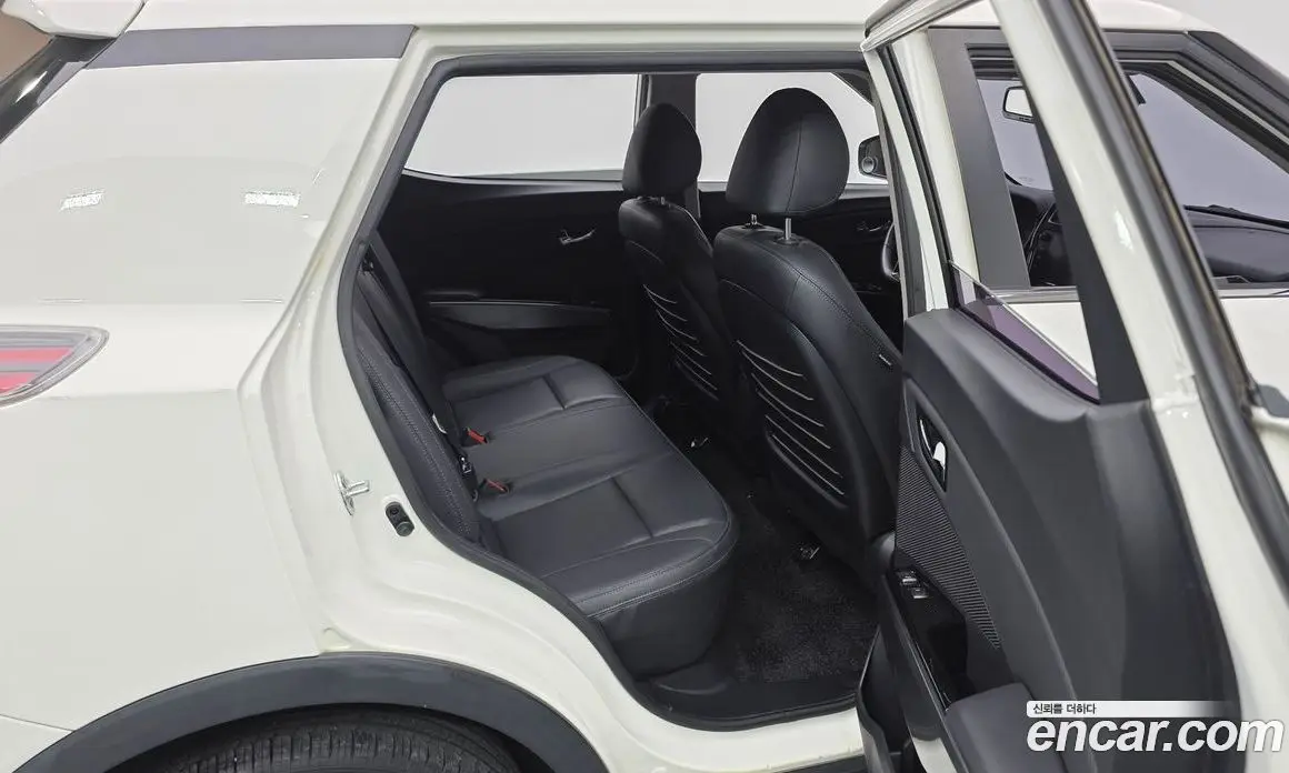 SsangYong TIBOLI 2021 1.5 автомат (гидро), фото 11