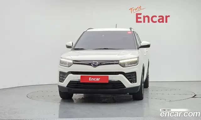 SsangYong TIBOLI 2021 1.5 автомат (гидро), миниатюра 3