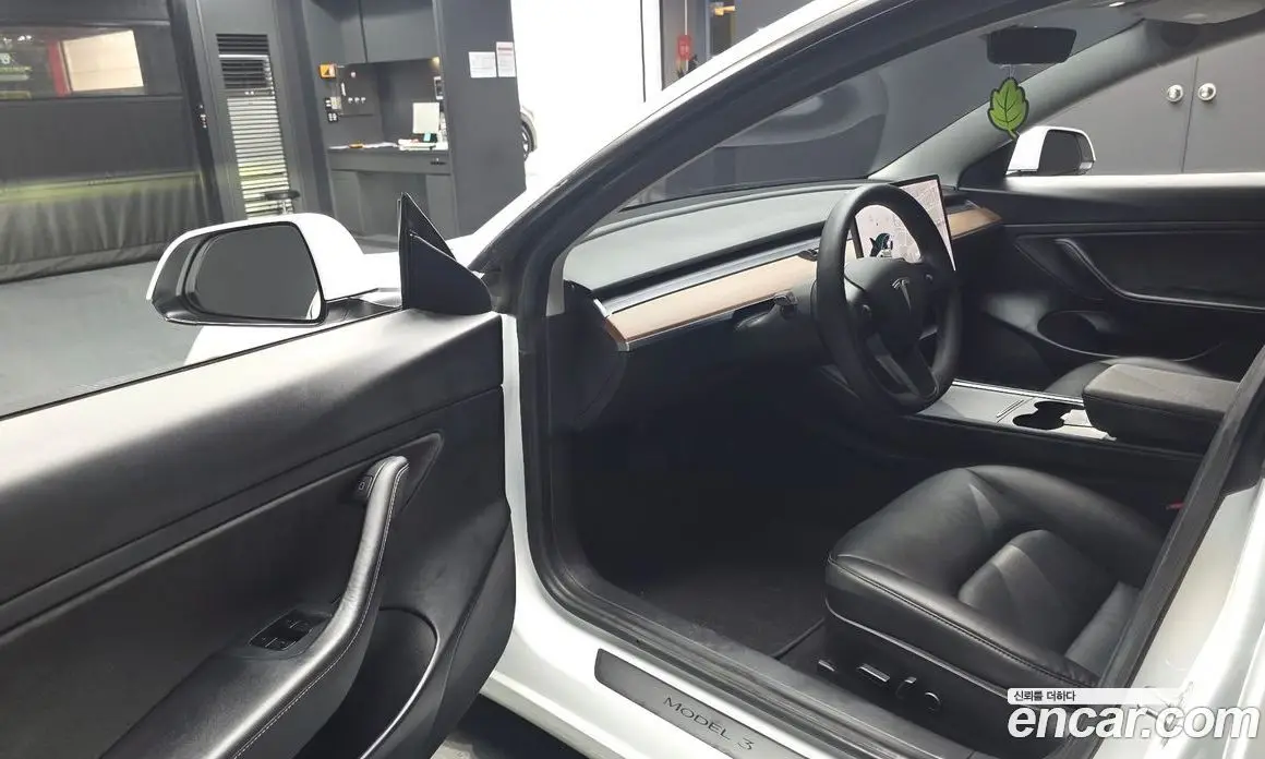 Tesla Model 3 2021 0.2 автомат (гидро), фото 13