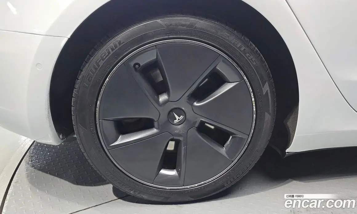 Tesla Model 3 2021 0.2 автомат (гидро), фото 5