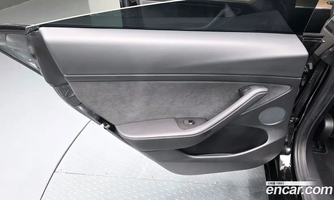 Tesla Model 3 2021 0.2 автомат (гидро), фото 15