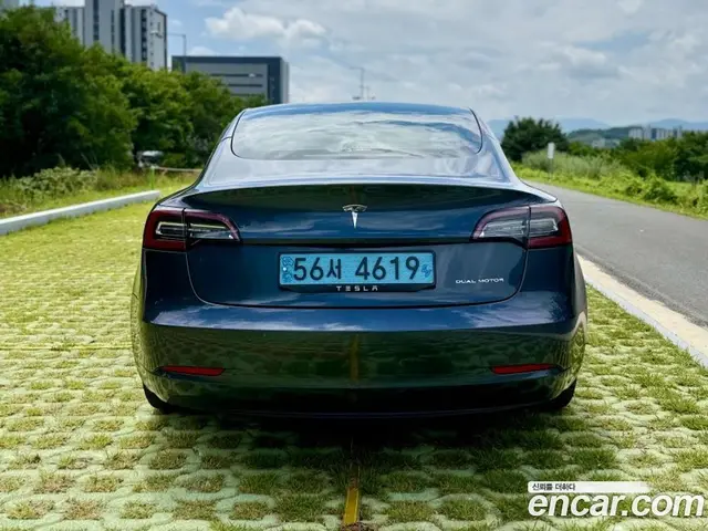 Tesla Model 3 2021 0.2 автомат (гидро), миниатюра 5